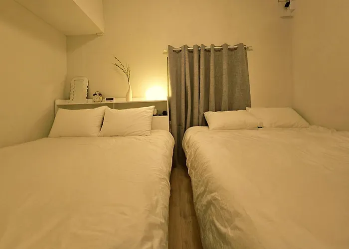 Centre Dongdaemun 1st Floor 10mins To Station *
