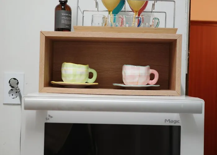 Centre Dongdaemun 1st Floor 10mins To Station Apartment *